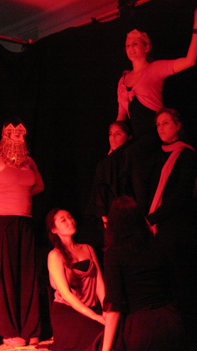 Blue Beard Babes - pre Gloriana scene